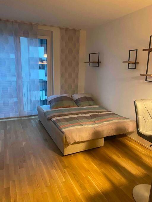 Moderne Wohnung In Der Toplage Inkl. Garage 비엔나 외부 사진