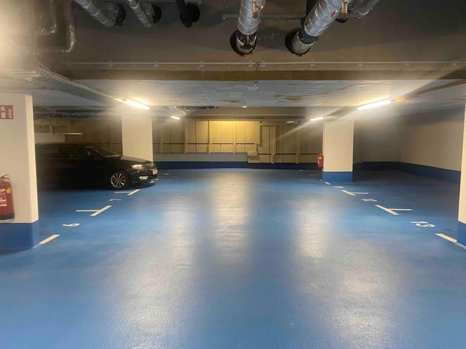 Moderne Wohnung In Der Toplage Inkl. Garage 비엔나 외부 사진