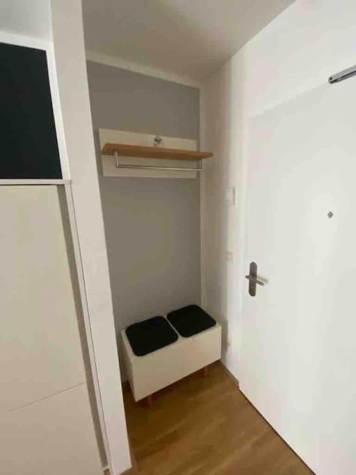 Moderne Wohnung In Der Toplage Inkl. Garage 비엔나 외부 사진